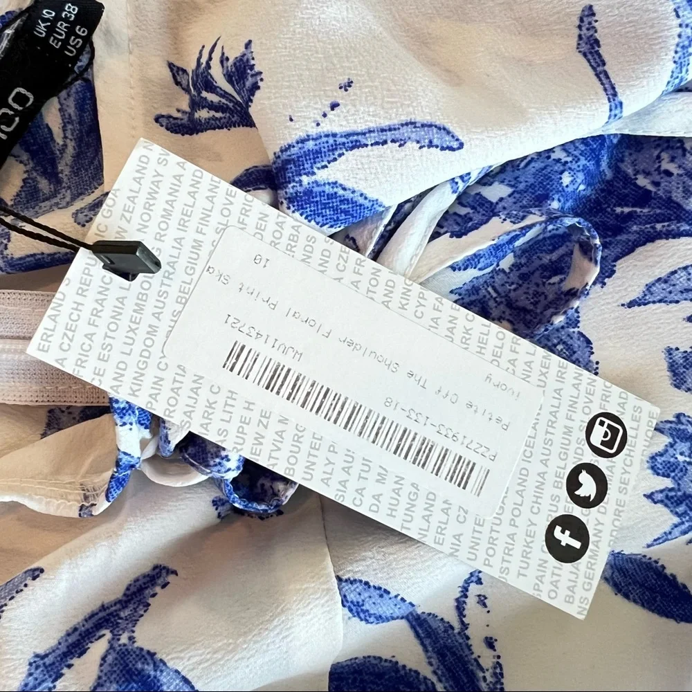 NWT Boohoo Petite Bardot White & Blue Tropical Floral Skater Mini Dress - Picture 11 of 11